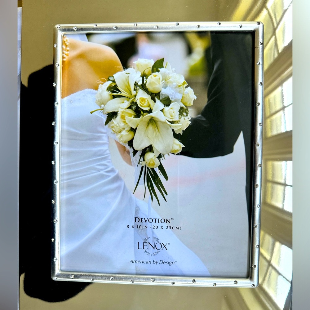 Lenox Devotion 8x10 silver plated photo frame